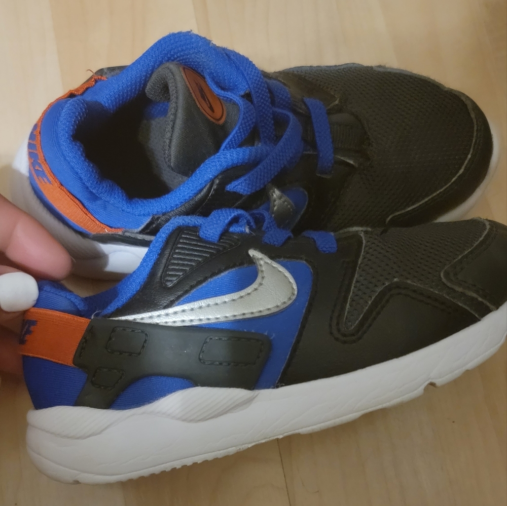 Nike